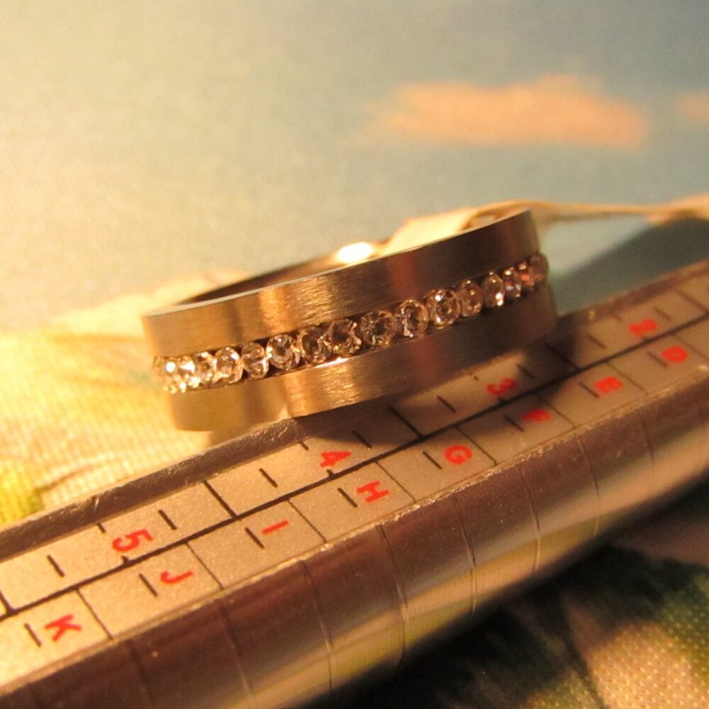 Stainless Steel | Cubic Zirconia | Women's | Size 7 | Wedding Band | New